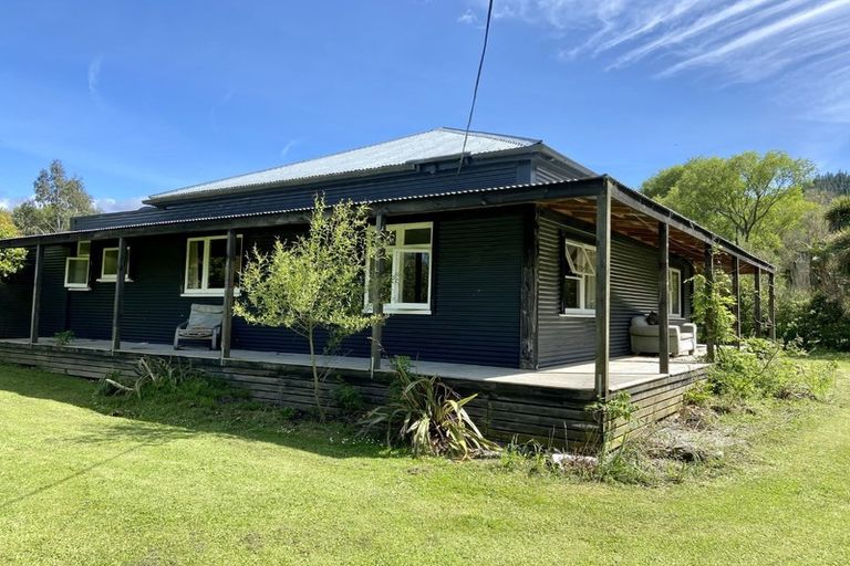 Photo of property in 976 State Highway 1, Koromiko, Blenheim, 7273