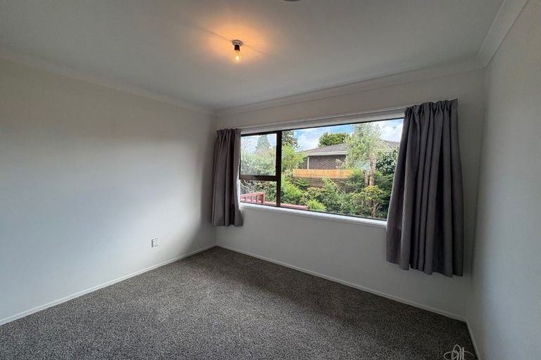 Photo of property in 32 John Walker Drive, Manurewa, Auckland, 2102