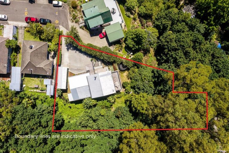 Photo of property in 4 Bracken Street, Hospital Hill, Napier, 4110