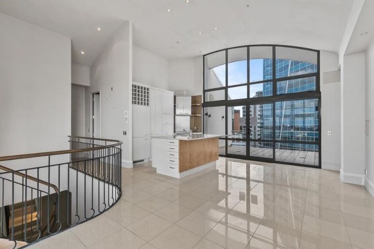Photo of property in Tower Hill Apartments, 15f/1 Emily Place, Auckland Central, Auckland, 1010