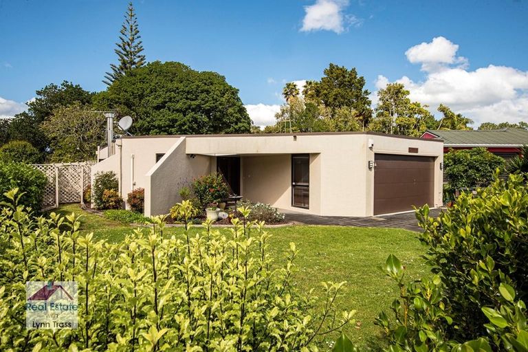 Photo of property in 42 Kiwi Avenue, Maunu, Whangarei, 0110