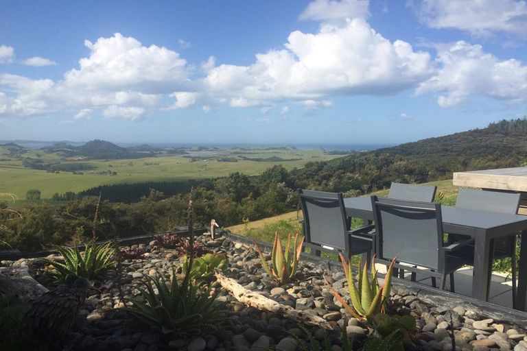 Photo of property in 83 Rarangi Heights, Parua Bay, Onerahi, 0192
