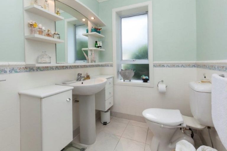 Photo of property in 4 Ardmore Place, Bishopdale, Christchurch, 8053