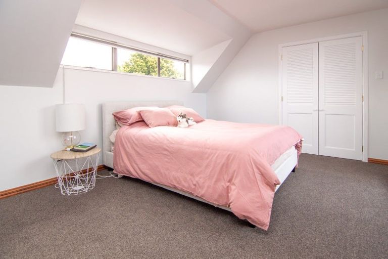 Photo of property in 417a Ruahine Street, Terrace End, Palmerston North, 4410