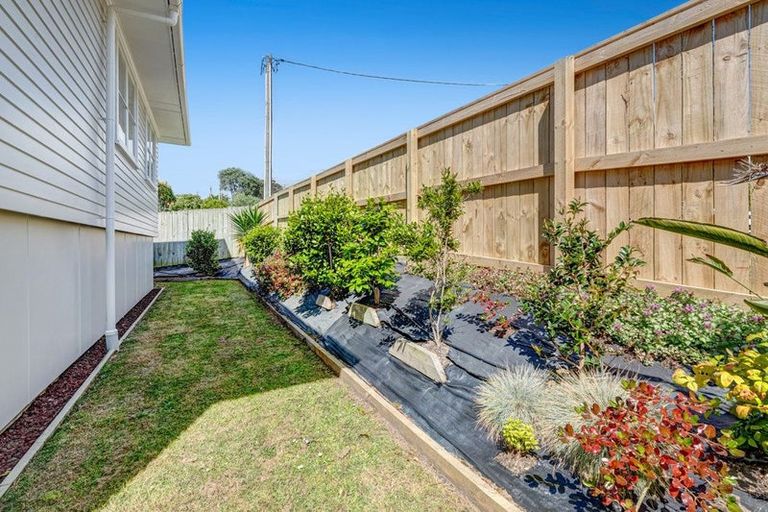 Photo of property in 1229 Whangaparaoa Road, Gulf Harbour, Whangaparaoa, 0930