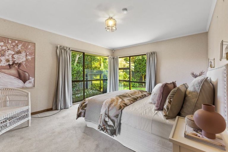 Photo of property in 3 Dresdan Court, Hokowhitu, Palmerston North, 4410