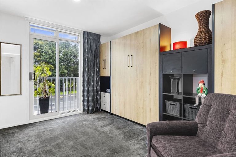 Photo of property in Salisbury Crown, 6/7 Salisbury Avenue, Mount Maunganui, 3116