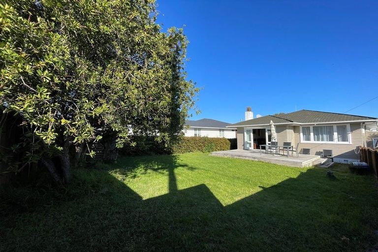 Photo of property in 1/10 Walter Street, Hauraki, Auckland, 0622