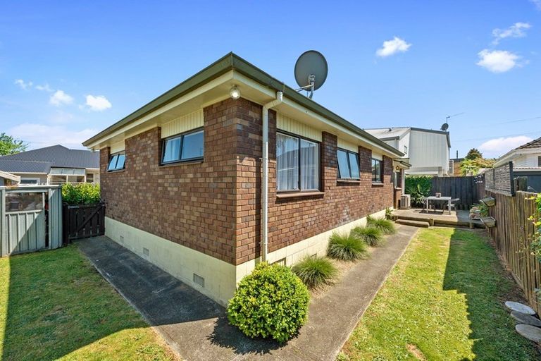 Photo of property in 3a Storey Avenue, Forest Lake, Hamilton, 3200