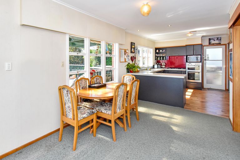 Photo of property in 6 Rothery Road, Hillpark, Auckland, 2102