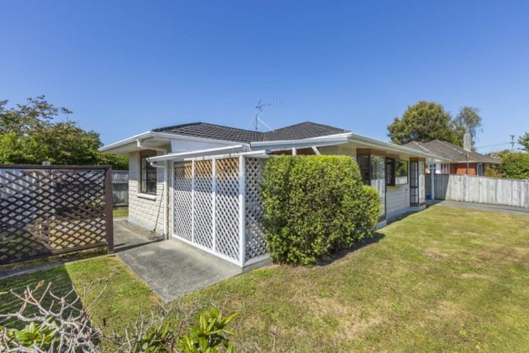 Photo of property in 14a Holdsworth Avenue, Trentham, Upper Hutt, 5018