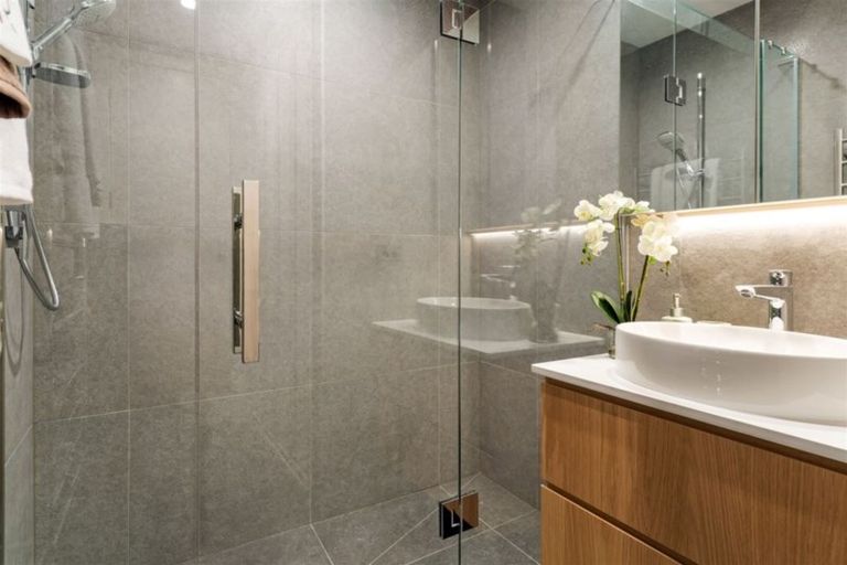 Photo of property in 402/28 Killarney Street, Takapuna, Auckland, 0622