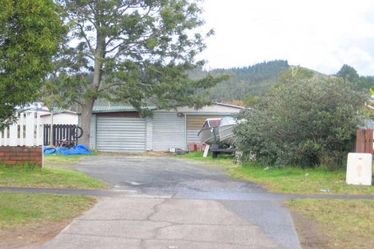 Photo of property in 103 Wattle Place, Whangamata, 3620