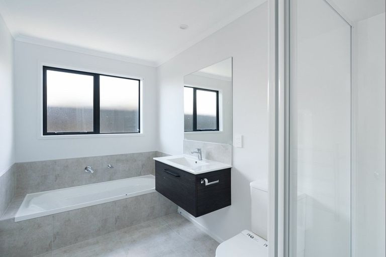 Photo of property in 23 Pioneer Crescent, Omokoroa, 3114