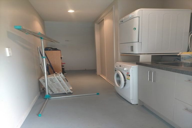 Photo of property in 4 Zuppicich Lane, Woodend, 7610