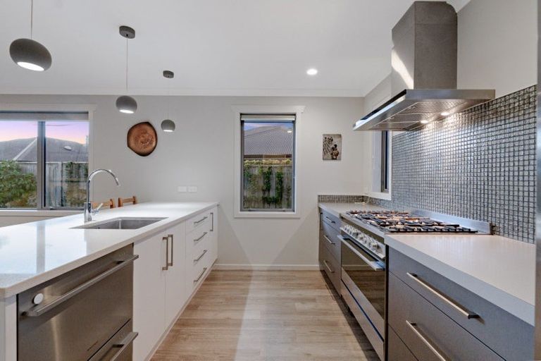 Photo of property in 27 Mortlake Heights, Pyes Pa, Tauranga, 3112