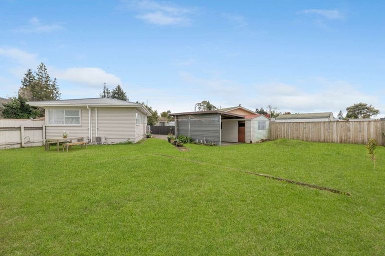 Photo of property in 48 Martin Street, Utuhina, Rotorua, 3015