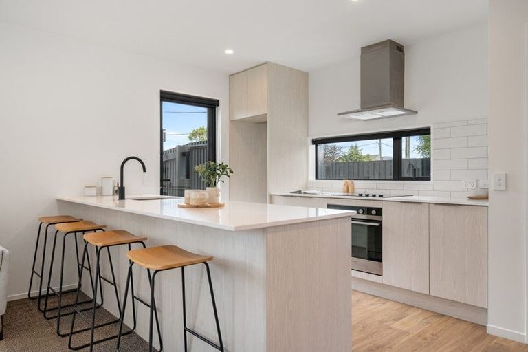 Photo of property in 199a Hills Road, Edgeware, Christchurch, 8013