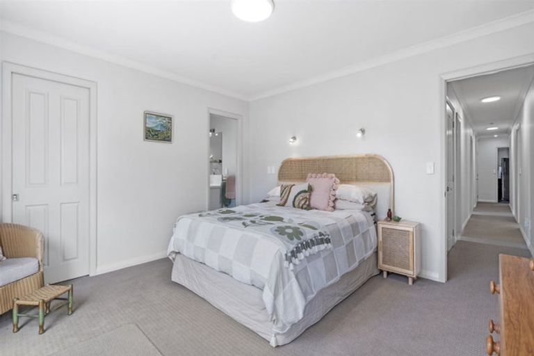 Photo of property in 1 Bellbird Rise, Pyes Pa, Tauranga, 3112