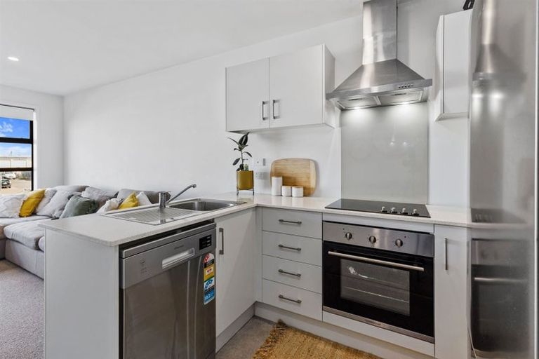 Photo of property in 59/17 Owens Place, Mount Maunganui, 3116