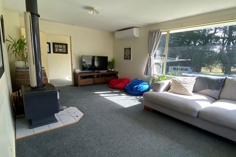 Photo of property in 3 Hill Street, Macraes, Palmerston, 9483