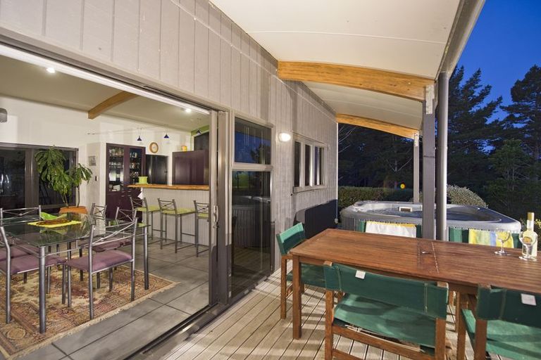 Photo of property in 237 Te Rongo Road, Parua Bay, Whangarei, 0174