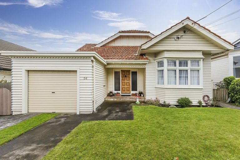 Photo of property in 54 Waipapa Road, Hataitai, Wellington, 6021