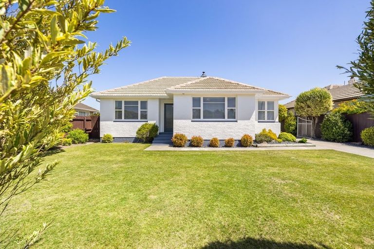 Photo of property in 19 Tirangi Street, Hei Hei, Christchurch, 8042