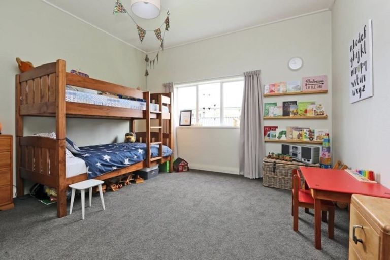 Photo of property in 211 Park Road North, Parkvale, Hastings, 4122