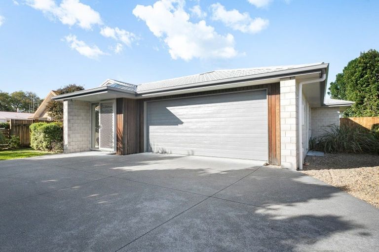 Photo of property in 14b Carisbrooke Street, Katikati, 3129