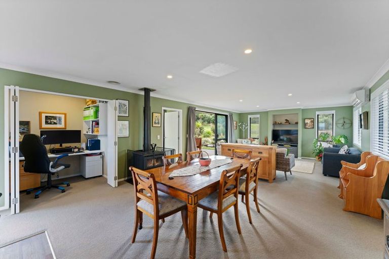 Photo of property in 500 Kinloch Road, Kinloch, Taupo, 3377
