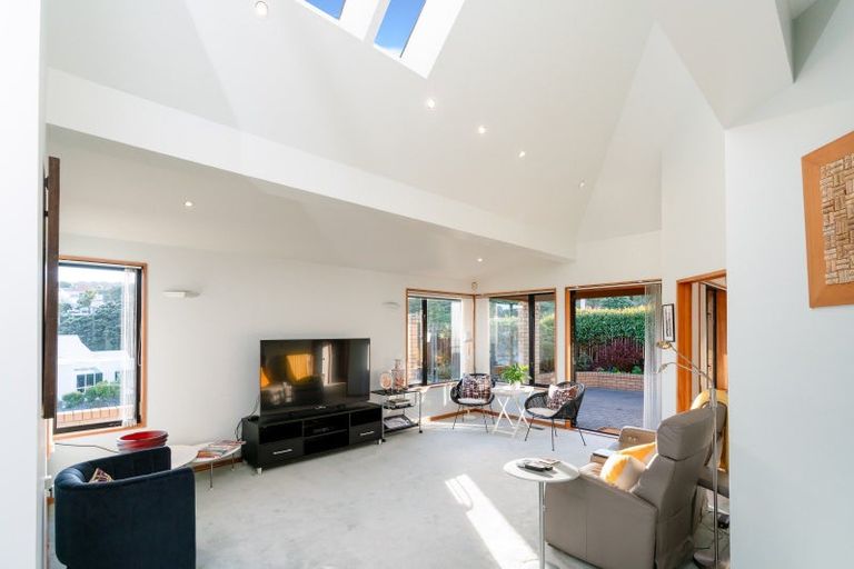 Photo of property in 29 Treasure Grove, Hataitai, Wellington, 6021