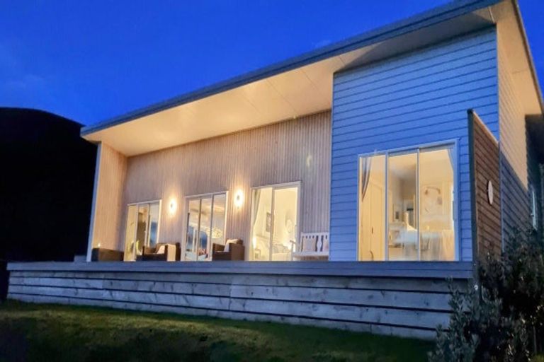 Photo of property in 225 Wheatstone Road, Wainui, Gisborne, 4073