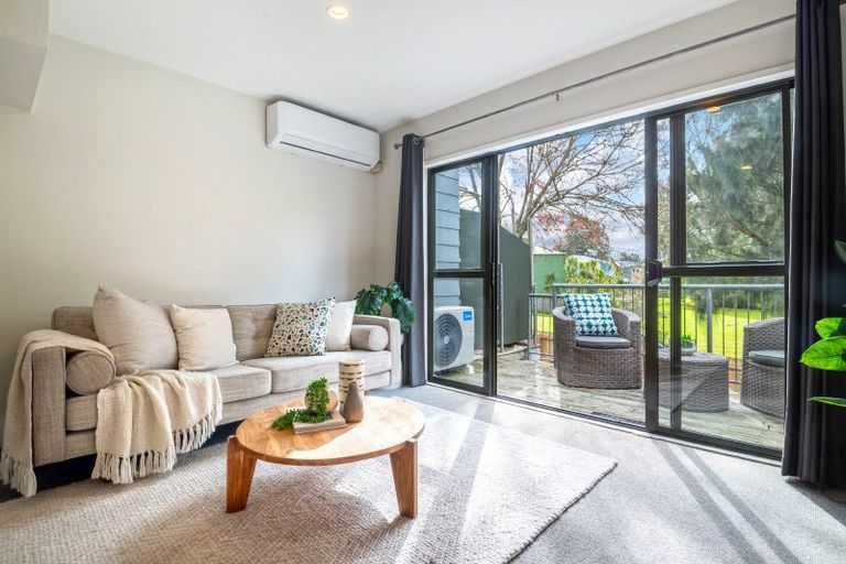 Photo of property in 69 Malaspina Place, Papatoetoe, Auckland, 2025