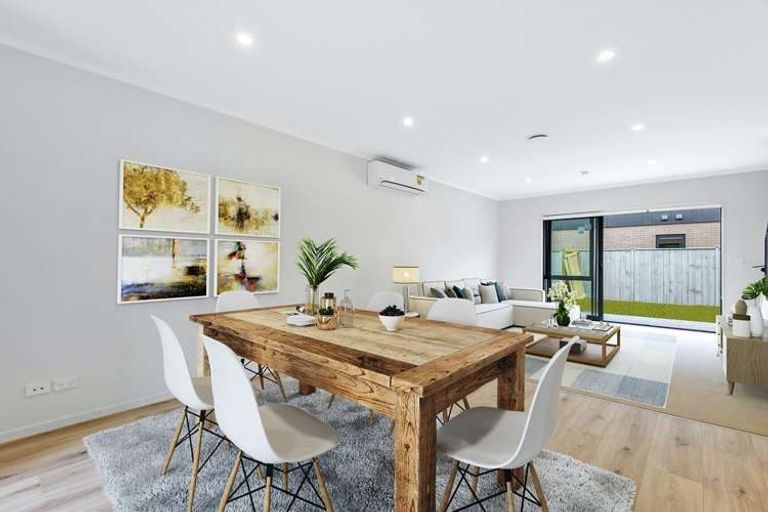 Photo of property in 22 Kawe Marie Lane, Takanini, 2112