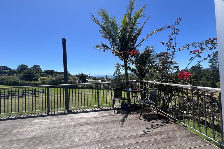 Photo of property in 8 Ocean View Road, Cable Bay, 0420