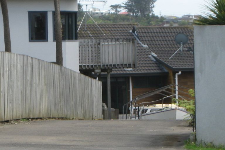 Photo of property in 844a Whangaparaoa Road, Manly, Whangaparaoa, 0930