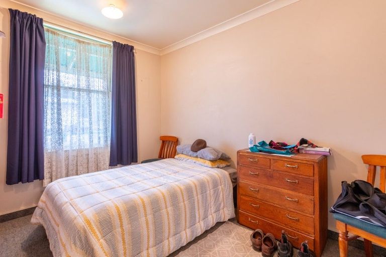 Photo of property in 3 Otanga Street, Dannevirke, 4930