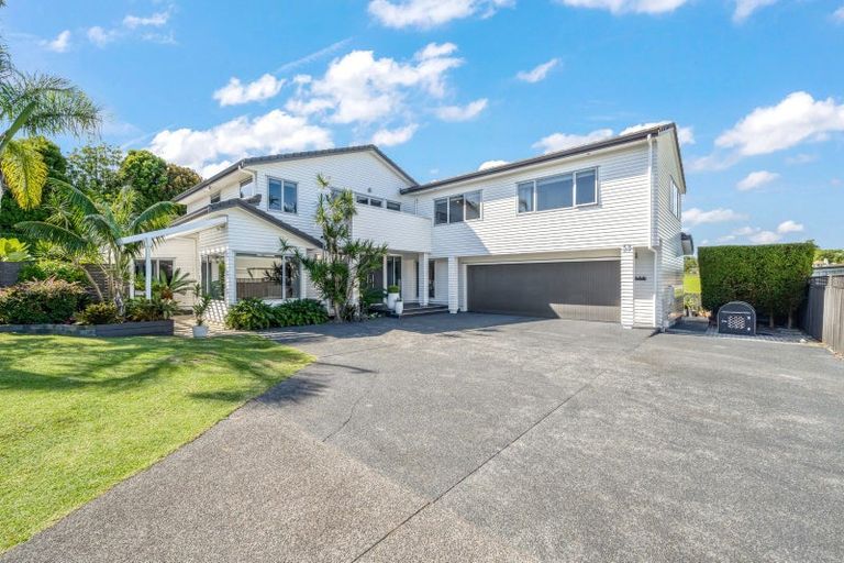 Photo of property in 53 Manor Park, Sunnyhills, Auckland, 2010