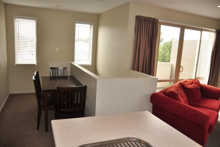 Photo of property in 8/9 Cameron Street, Sydenham, Christchurch, 8023