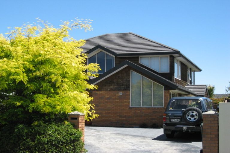 Photo of property in 45 Berkshire Drive, Avonhead, Christchurch, 8042