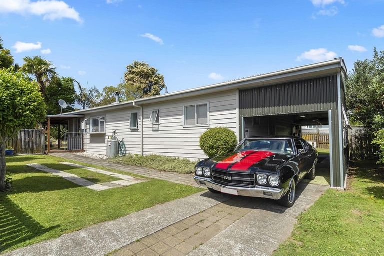 Photo of property in 1 Bayview Street, Te Puke, 3119
