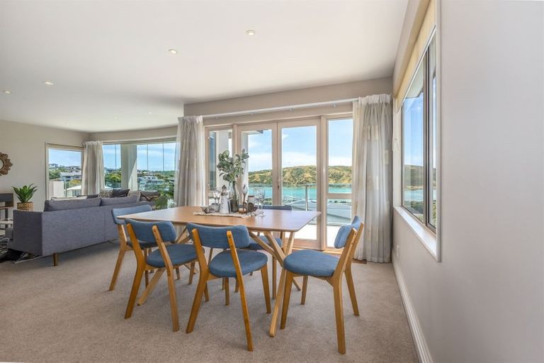 Photo of property in 19 Paremata Drive, Paremata, Porirua, 5024