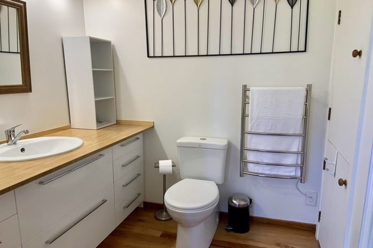 Photo of property in 100 Hawke Street, New Brighton, Christchurch, 8083