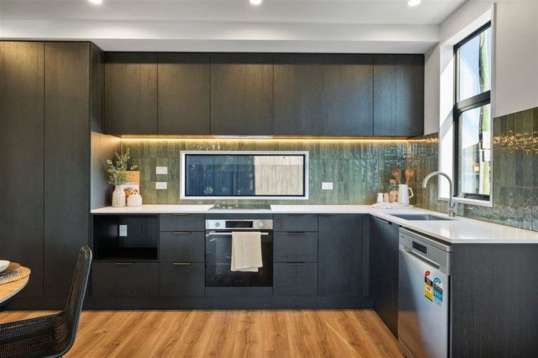 Photo of property in 3/90 Innes Road, St Albans, Christchurch, 8052