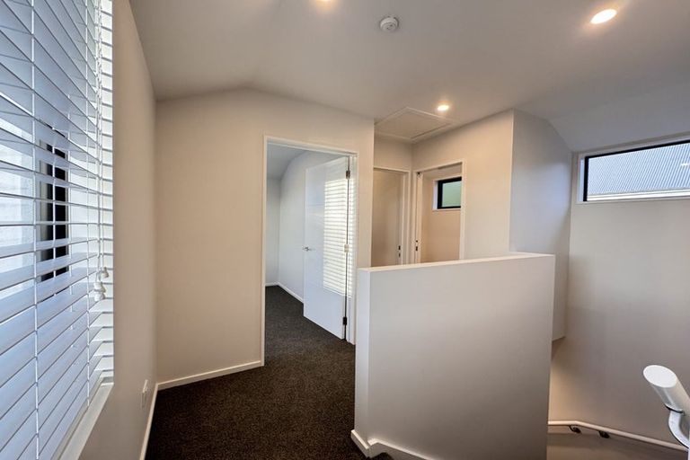 Photo of property in 3/4 Grove Road, Addington, Christchurch, 8024