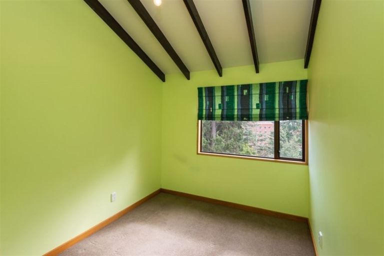 Photo of property in 15 Nehru Place, Cashmere, Christchurch, 8022