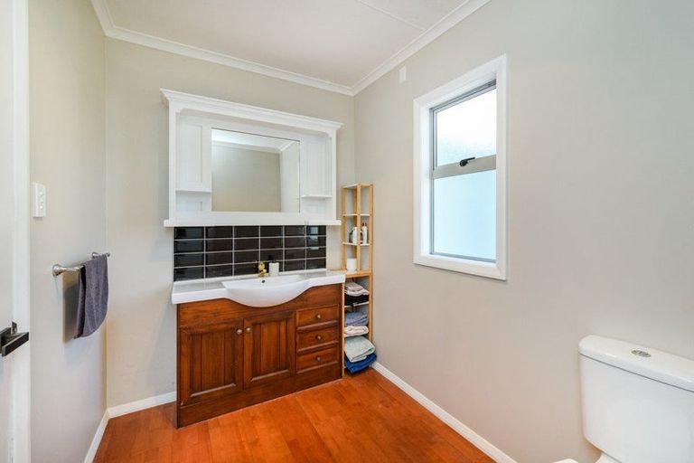 Photo of property in 87 Makino Road, Feilding, 4702