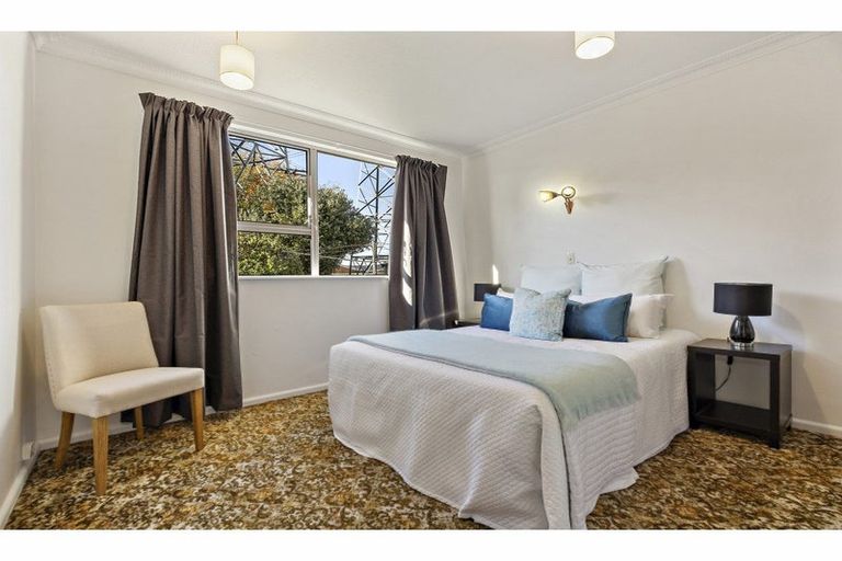 Photo of property in 6 Hartford Street, Burnside, Christchurch, 8053