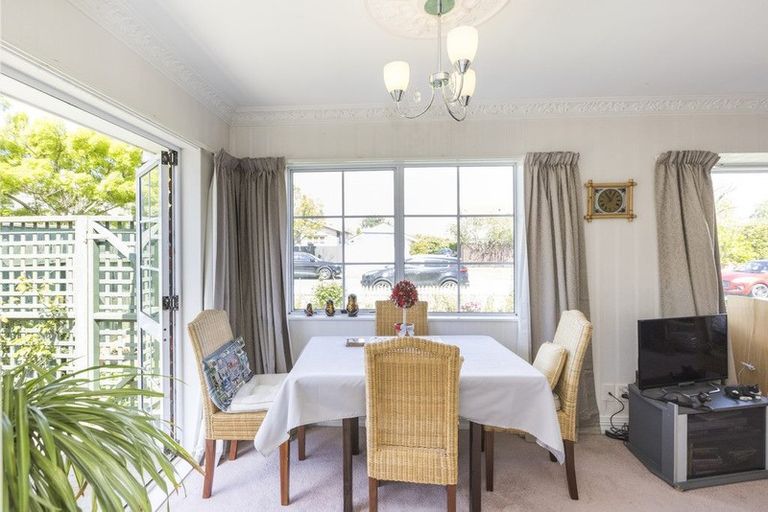 Photo of property in 71 Bryant Street, Takaro, Palmerston North, 4412